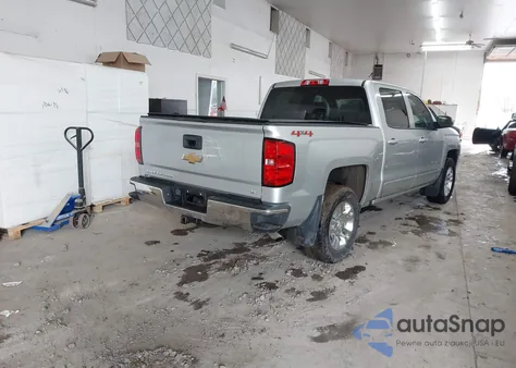 2016 Chevrolet Silverado 1500 1Lt из США, поврежденный, VIN 3GCUKREC0GG323800